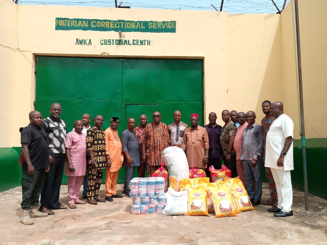 Unique Fellows All Nations Club of Nigeria Visits Awka Prison